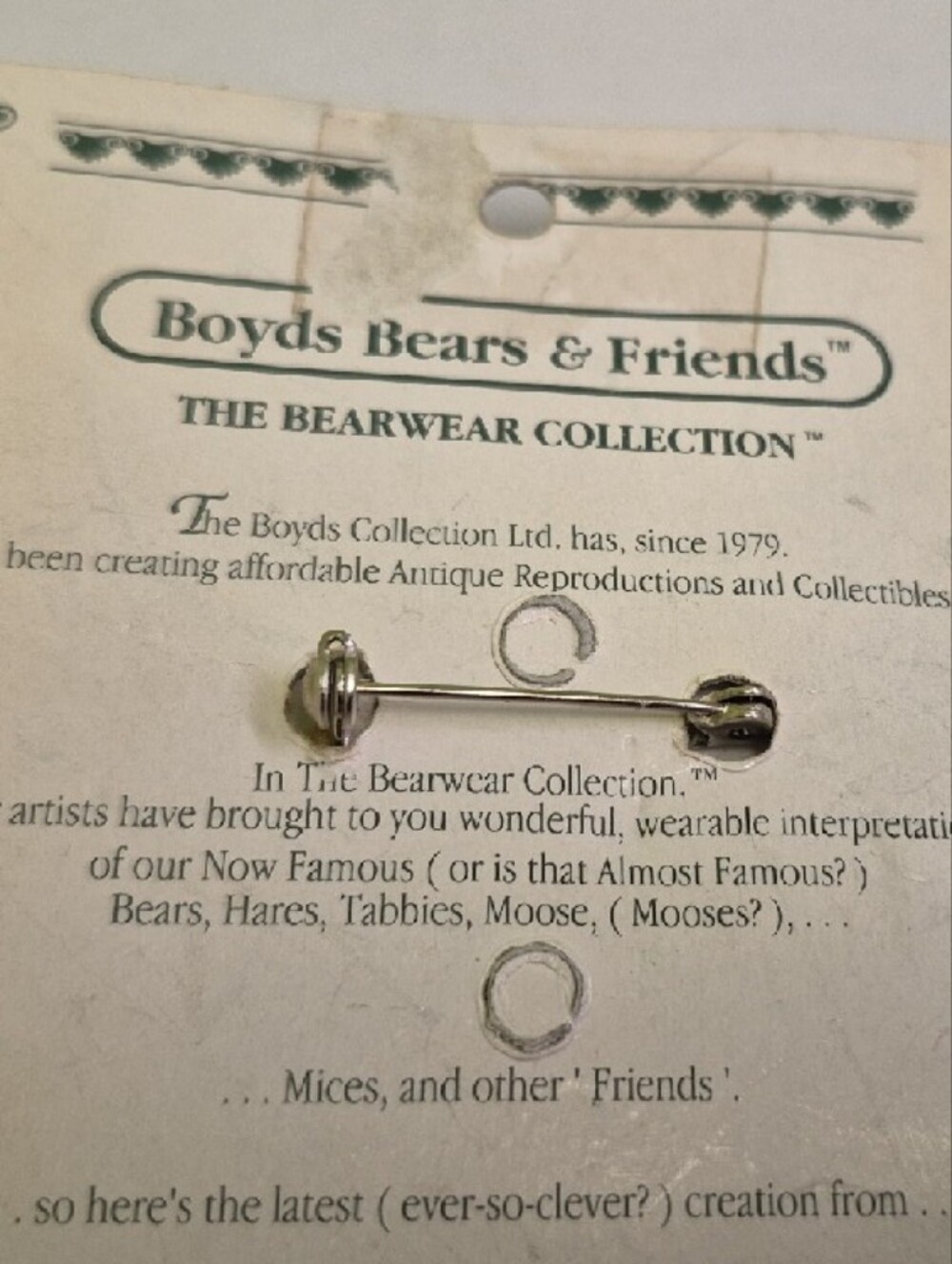 BearWear Boyds Bears Adventure Bear Pin - Brown, Green, Red - Picture 3 of 6